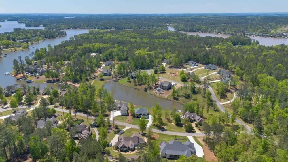 1270 Glen Eagle Drive Greensboro, GA 30642
