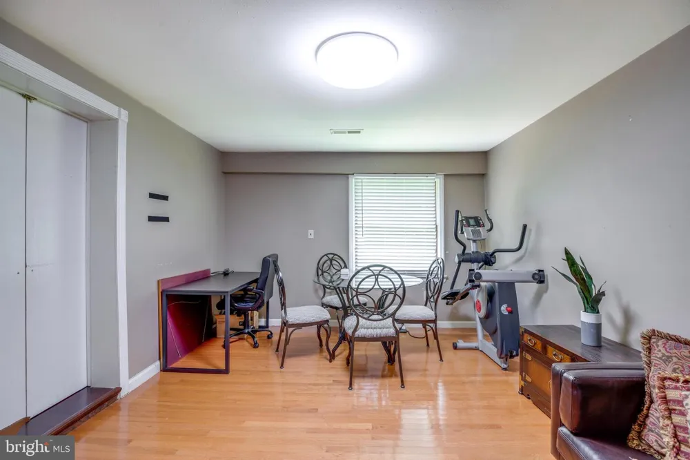 8407 SPRUCE STREET Manassas, VA 20111