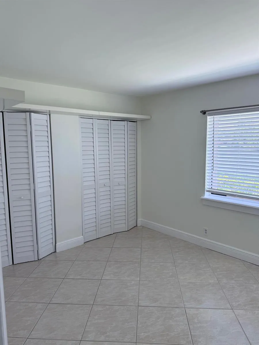 261 WIMBLEDON LAKE DRIVE Plantation, FL 33324