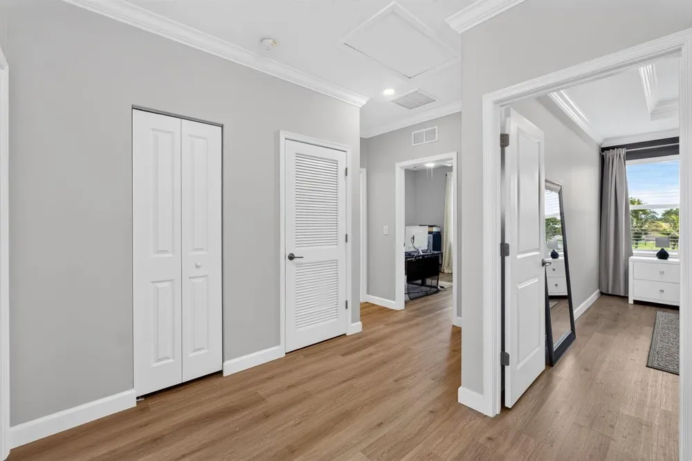 3266 DUNNING DRIVE Royal Palm Beach, FL 33411