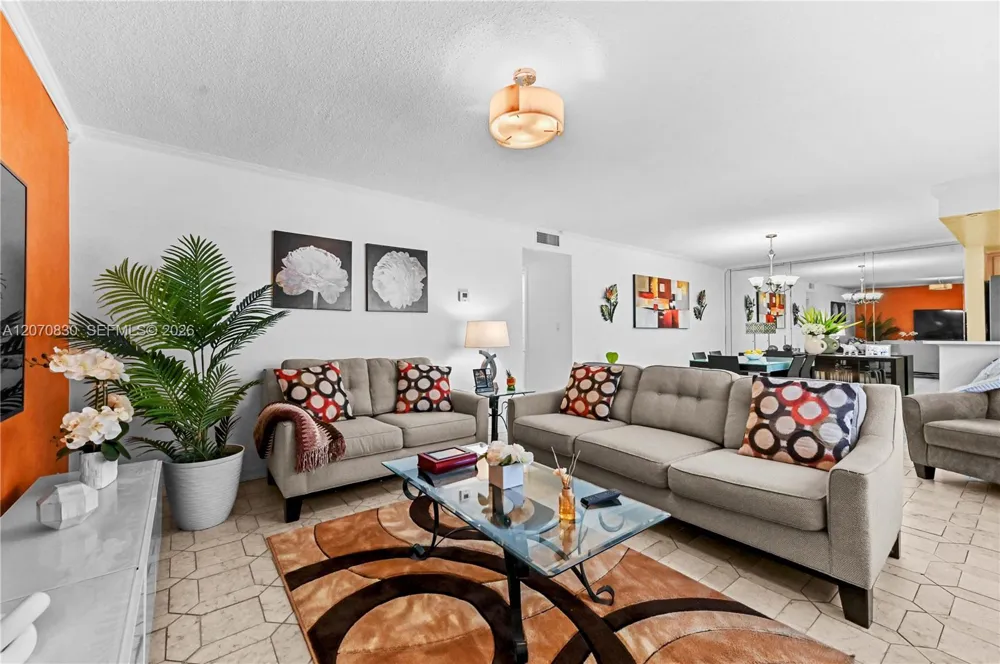 200 NE 12th Ave #3A Hallandale Beach, FL 33009