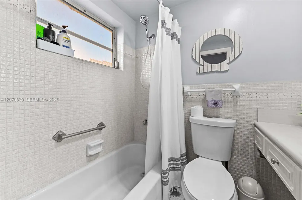 200 NE 12th Ave #3A Hallandale Beach, FL 33009