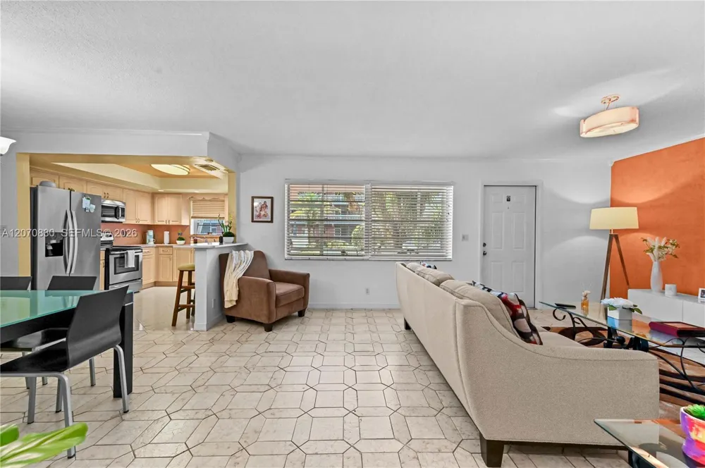200 NE 12th Ave #3A Hallandale Beach, FL 33009