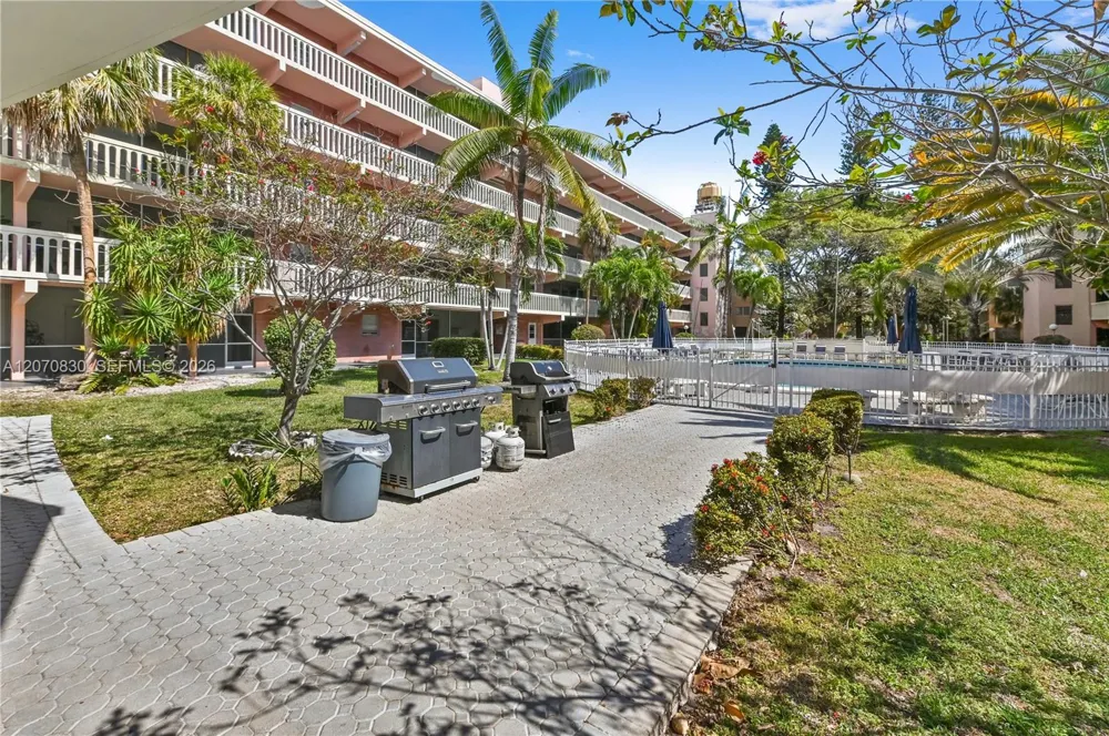 200 NE 12th Ave #3A Hallandale Beach, FL 33009