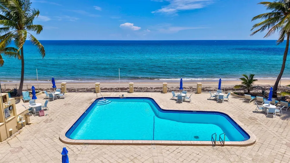 3475 S Ocean Boulevard #2020 Palm Beach, FL 33480