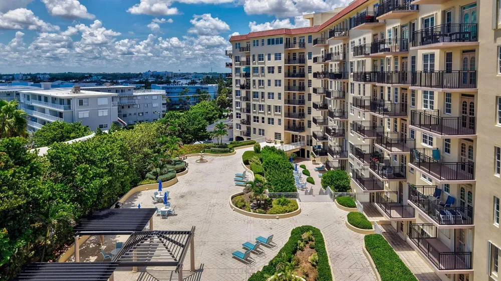 3475 S Ocean Boulevard #2020 Palm Beach, FL 33480