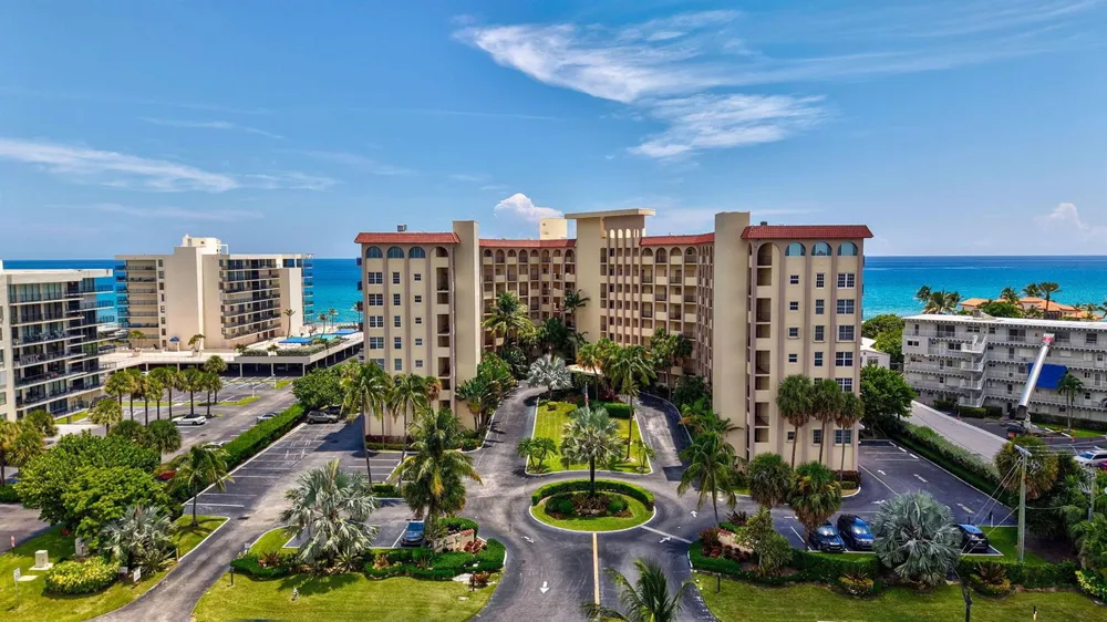 3475 S Ocean Boulevard #2020 Palm Beach, FL 33480