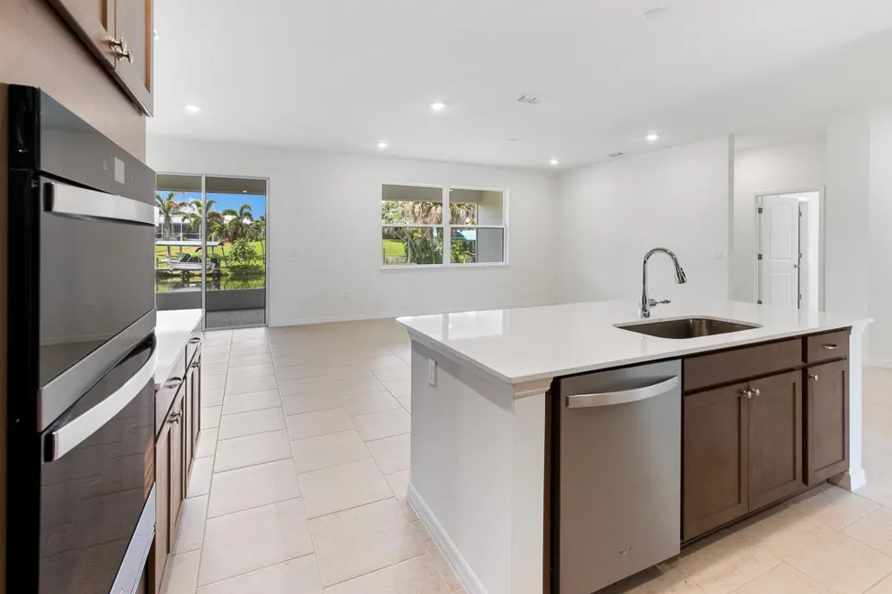 798 SE Seahouse Drive Port St. Lucie, FL 34983