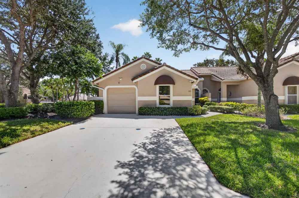 101 SABAL PALM LANE Palm Beach Gardens, FL 33418