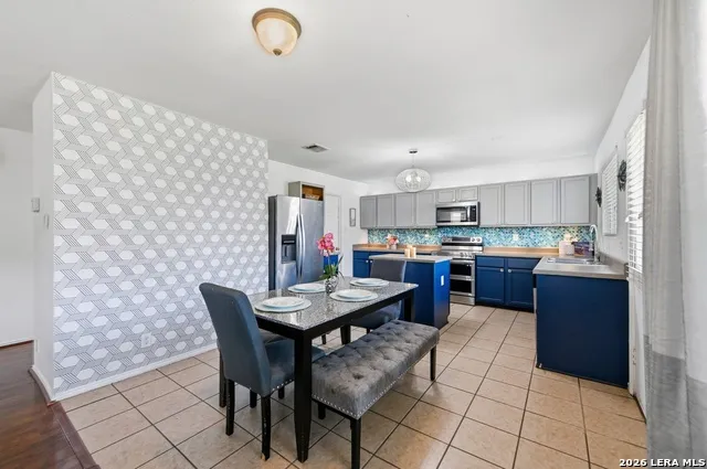 24623 Hickory Meadow San Antonio, TX 78261