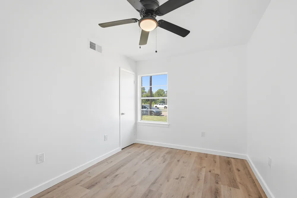 204 S Lillis Lane Denison, TX 75020