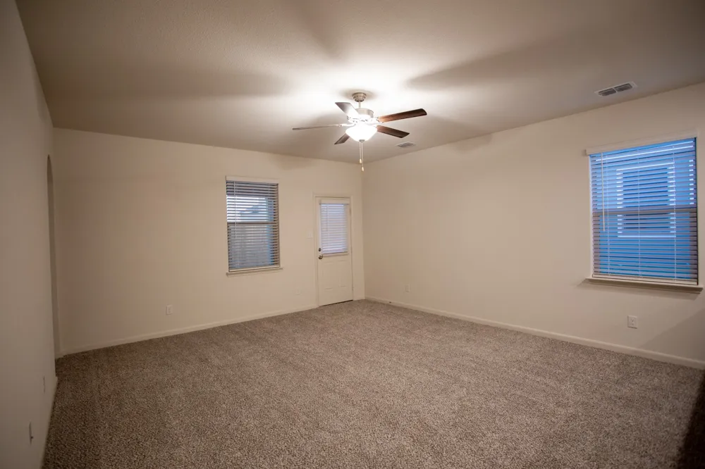 13808 Musselshell Drive Ponder, TX 76259