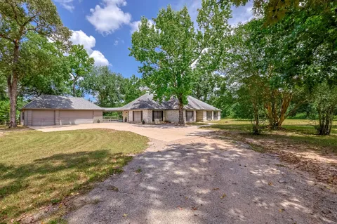 9214 Shady Lane