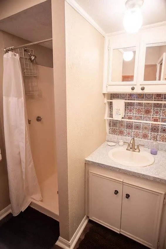 626 Seagull Sargent, TX 77414
