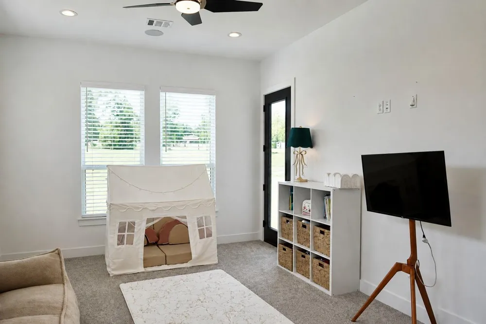 3555 Eli Road Bellville, TX 77418