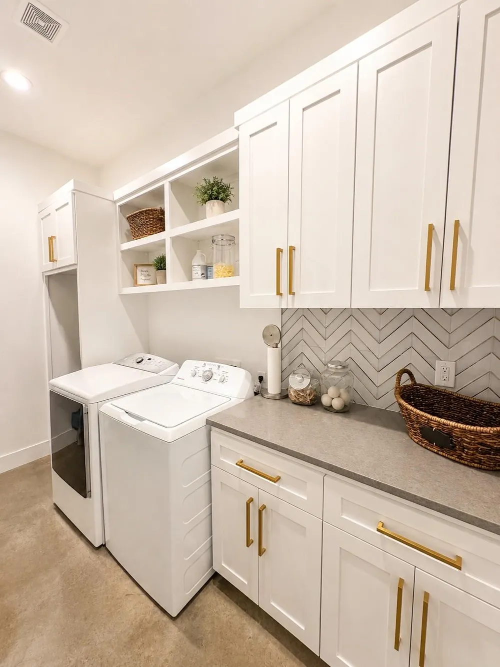 3555 Eli Road Bellville, TX 77418
