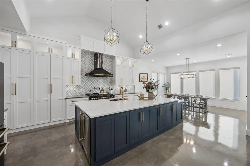 3555 Eli Road Bellville, TX 77418