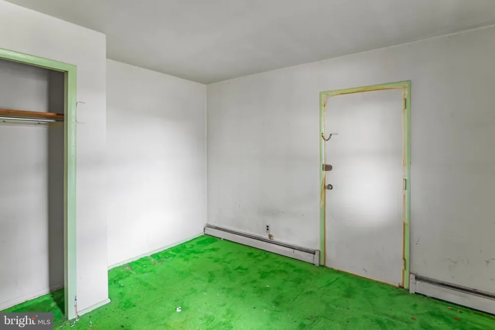 9096 PINE ROAD Philadelphia, PA 19115