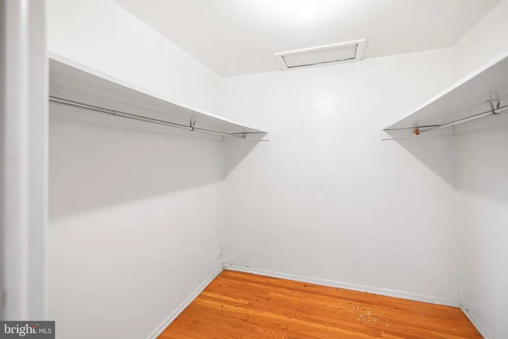 9096 PINE ROAD Philadelphia, PA 19115