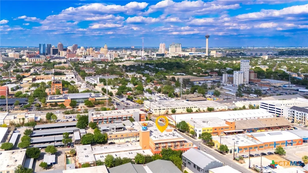 1401 S Flores Street #305 San Antonio, TX 78204