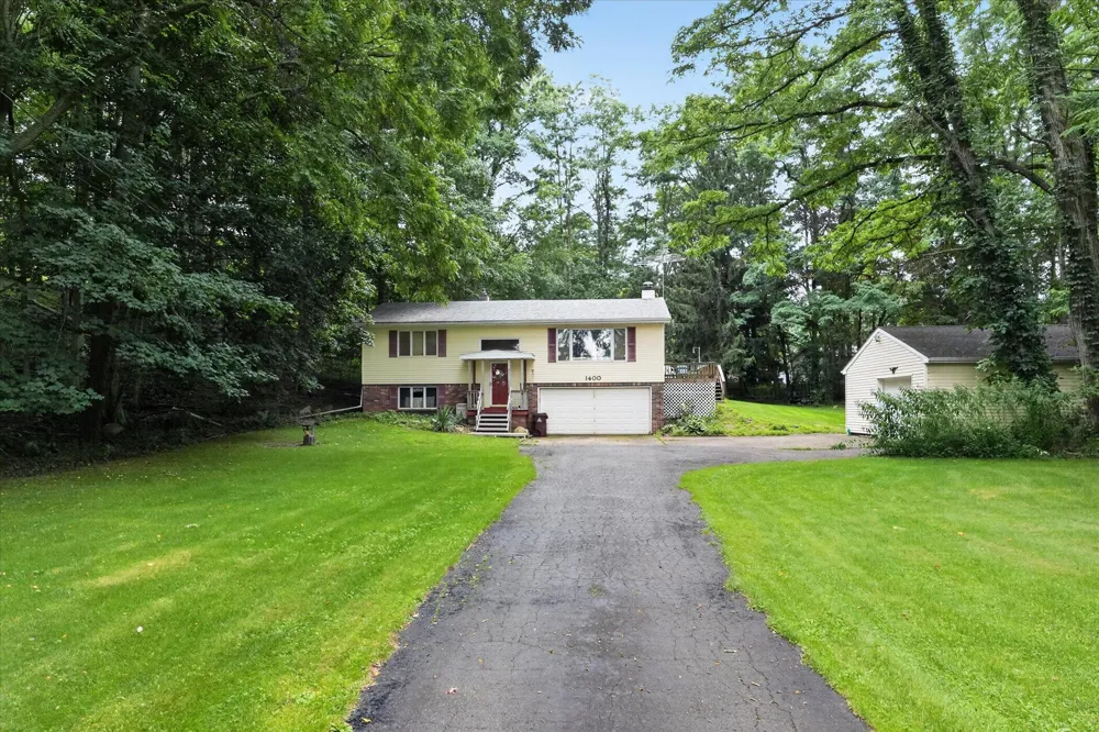 1400 Fairview Highway Eaton Township, MI 48813