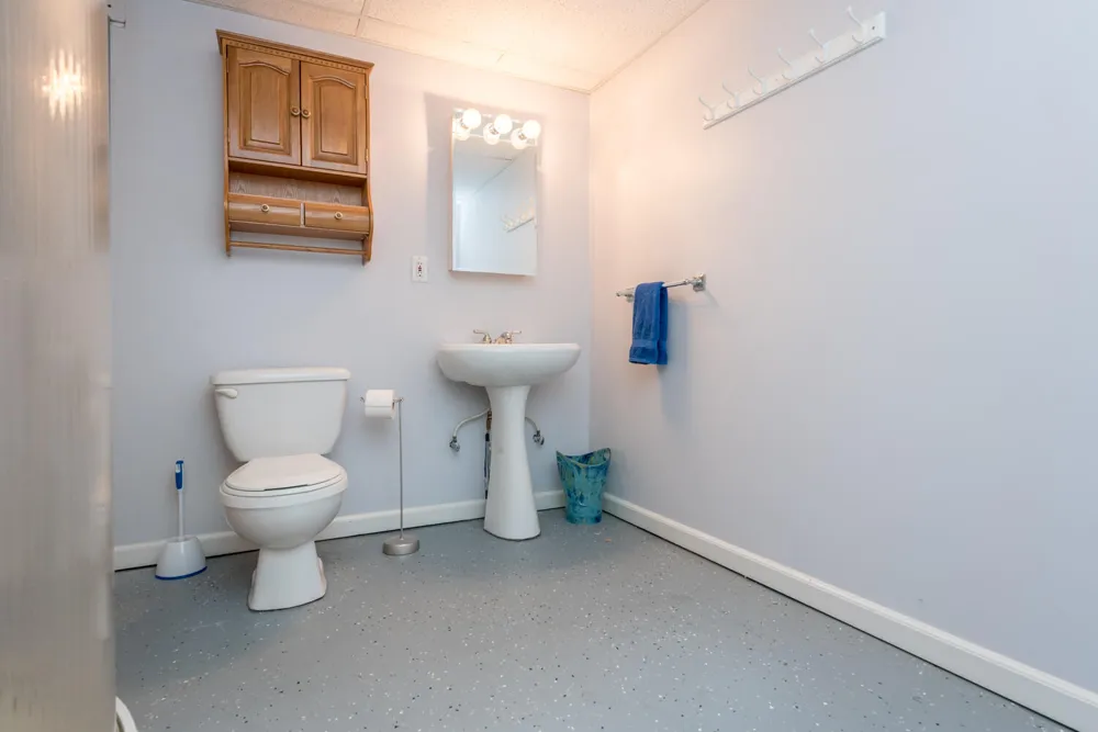 3618 Meadow View Drive Dexter City, MI 48130