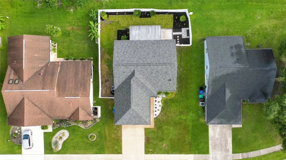 5207 DESMOND LANE Orlando, FL 32821
