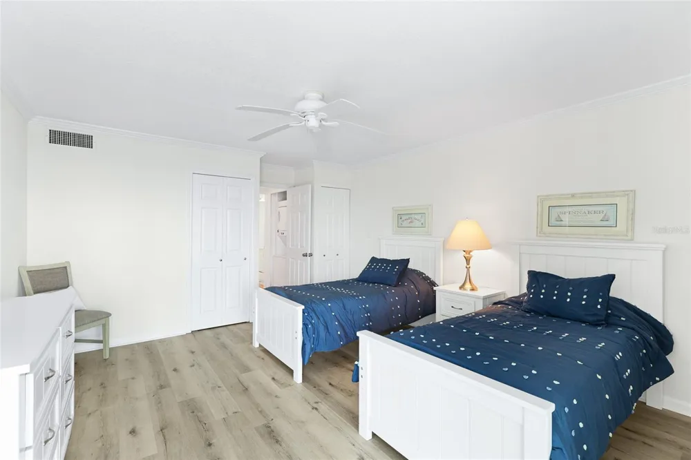 3240 GULF OF MEXICO DRIVE #B504 Longboat Key, FL 34228