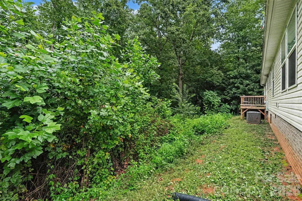 2998 Wilderness Trace Claremont, NC 28610