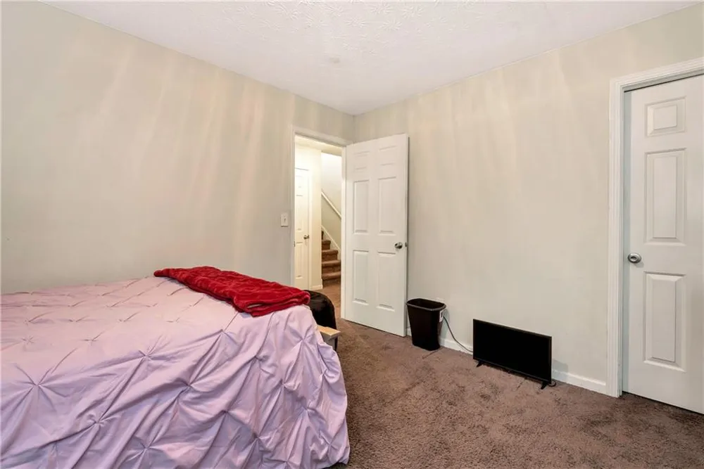 317 Tap Root Lane College Park, GA 30349