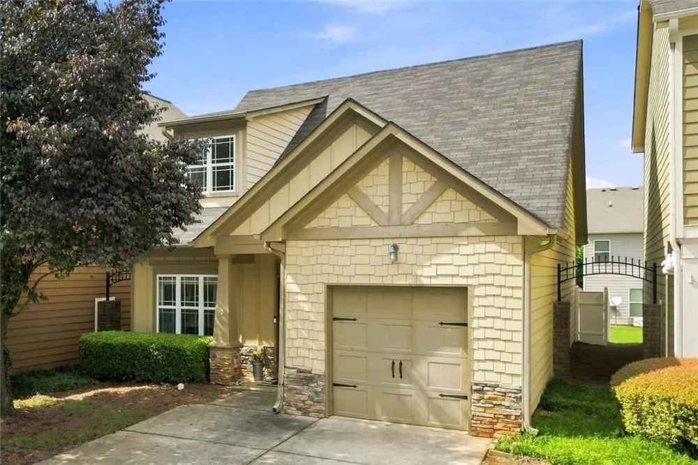 65 Highland Pointe Circle E Dawsonville, GA 30534