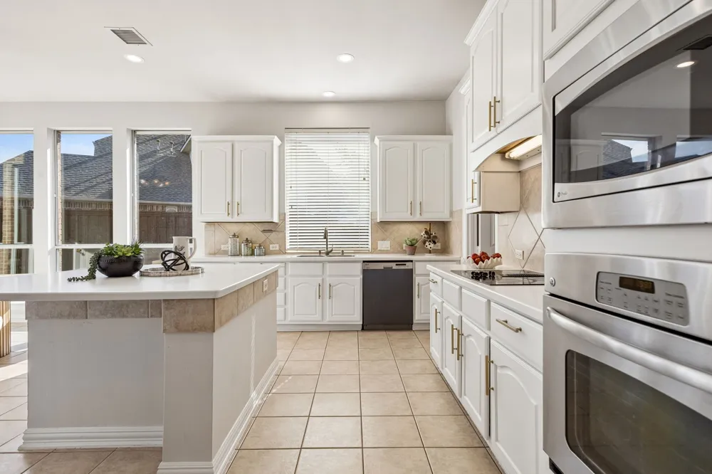 4529 Copper Mountain Lane Richardson, TX 75082