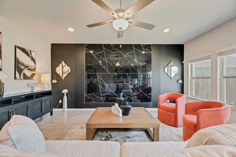 432 Delmar Drive