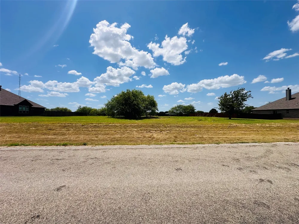 3309 Mariposa Ridge Crowley, TX 76036