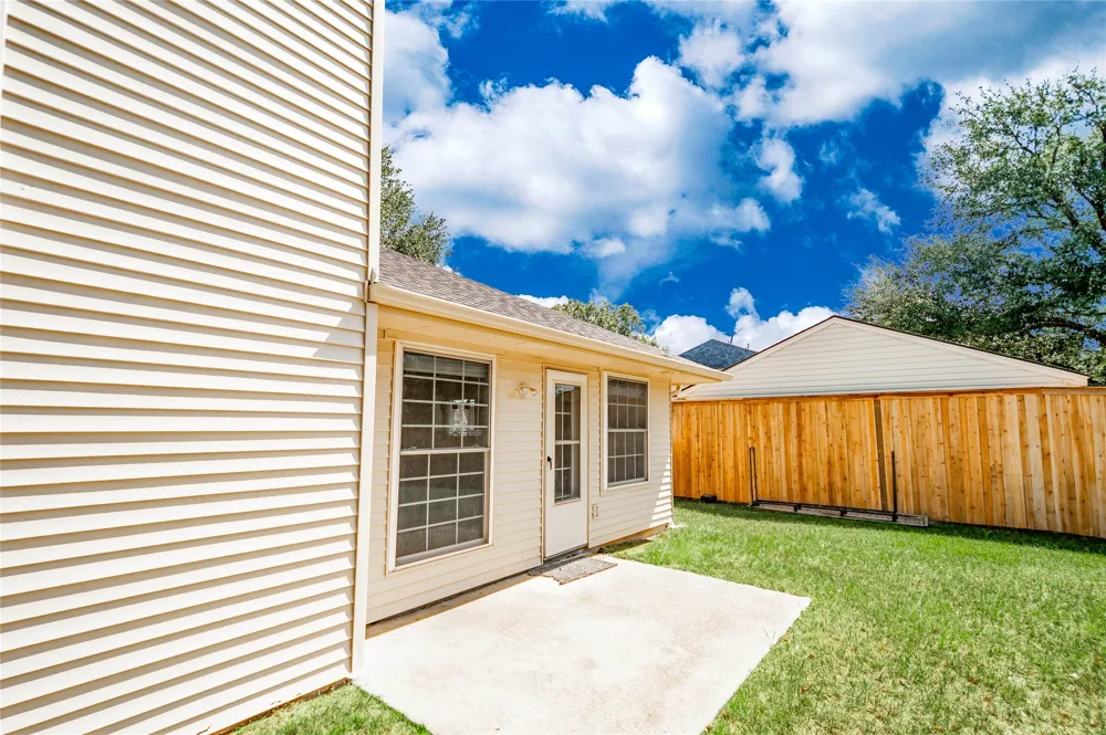 1109 Stapleton Lane Flower Mound, TX 75028