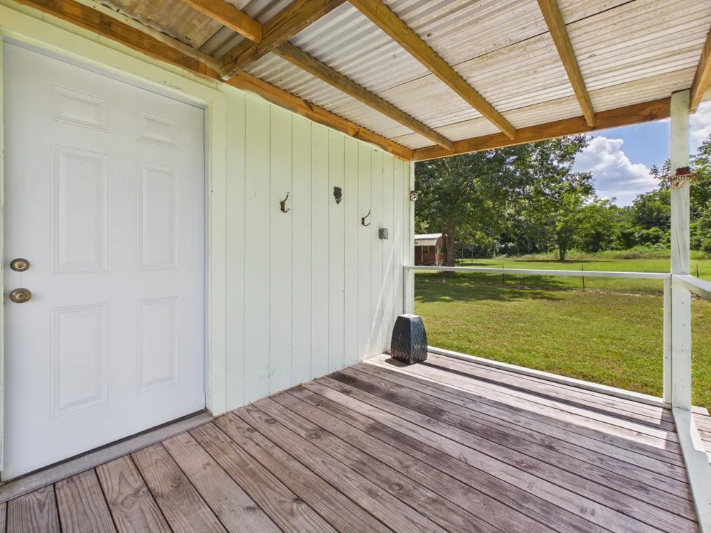 282 Route 66 Livingston, TX 77351