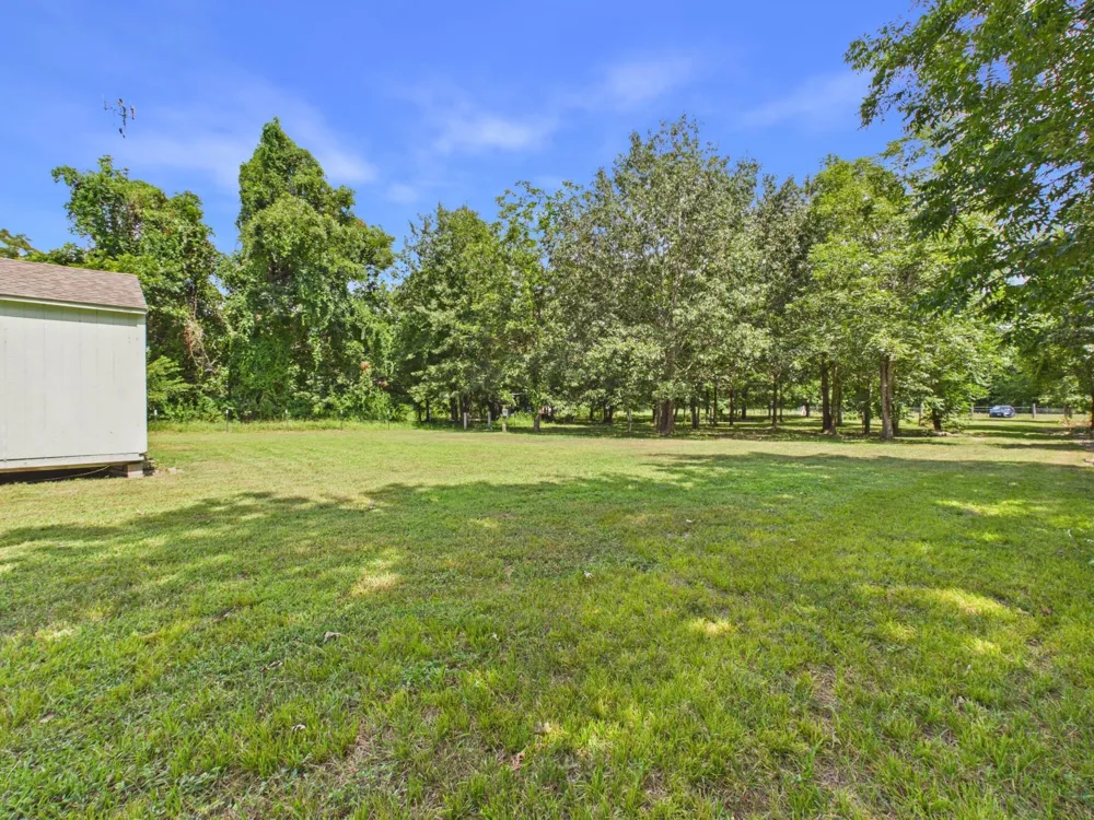 282 Route 66 Livingston, TX 77351