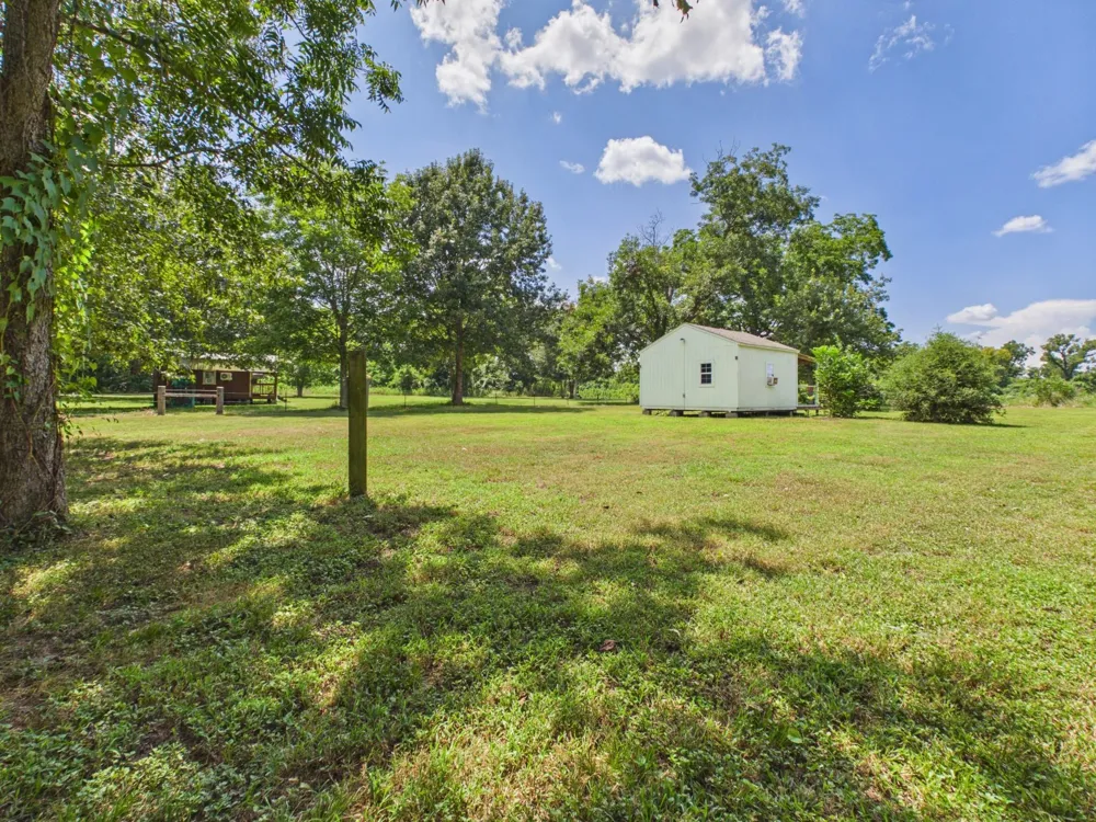 282 Route 66 Livingston, TX 77351