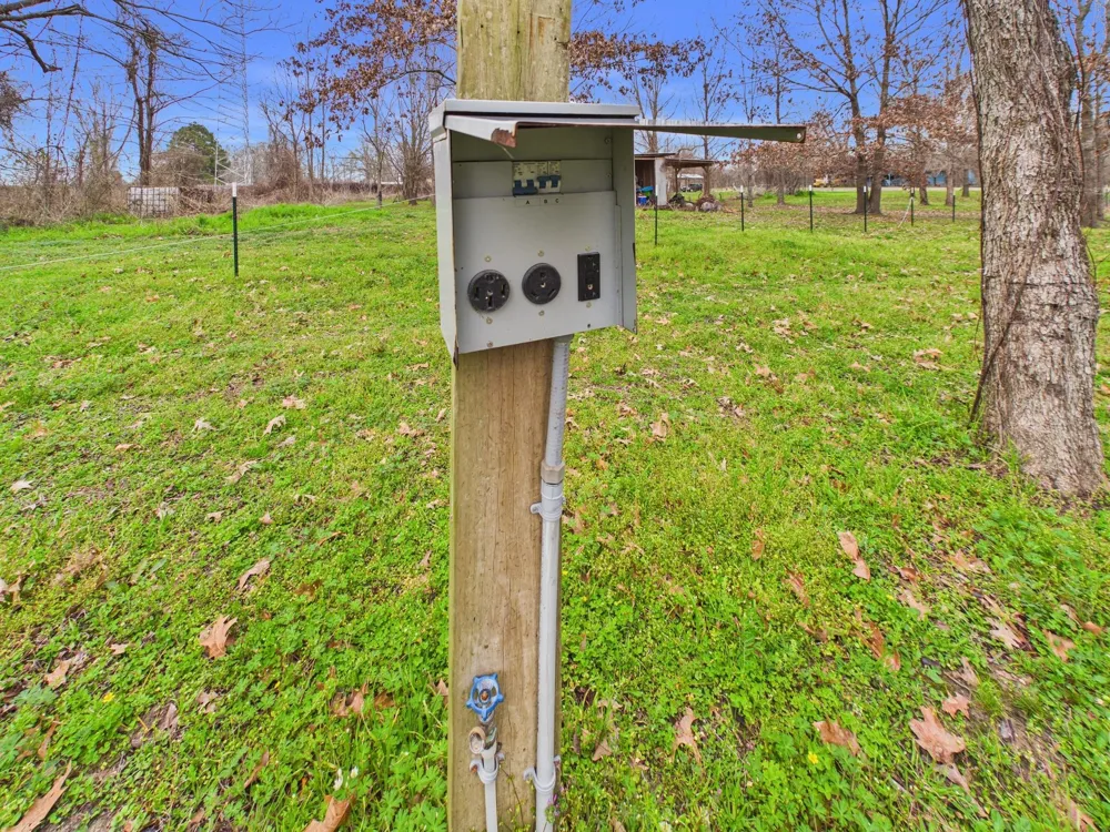 282 Route 66 Livingston, TX 77351