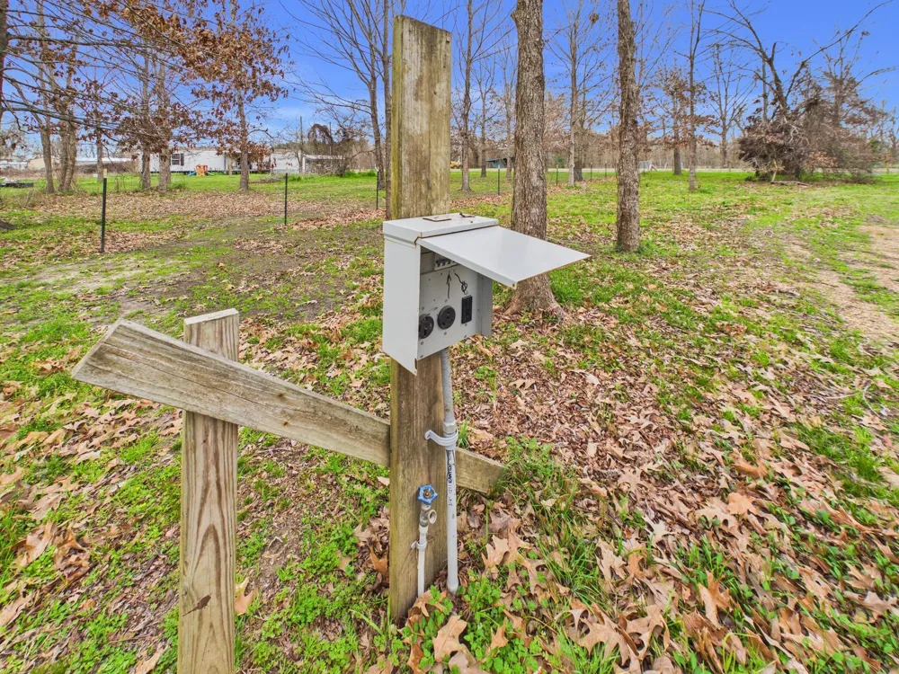 282 Route 66 Livingston, TX 77351