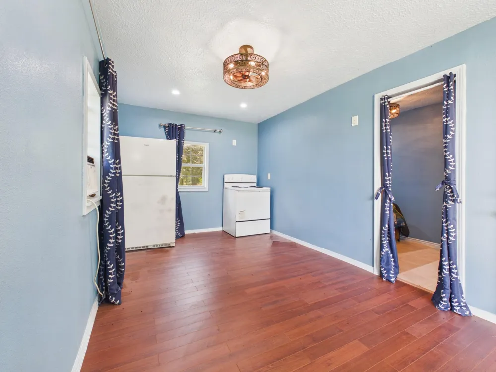 282 Route 66 Livingston, TX 77351