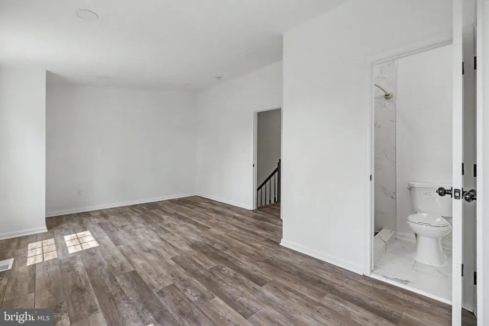13803 LAURA RATCLIFF COURT Centreville, VA 20121
