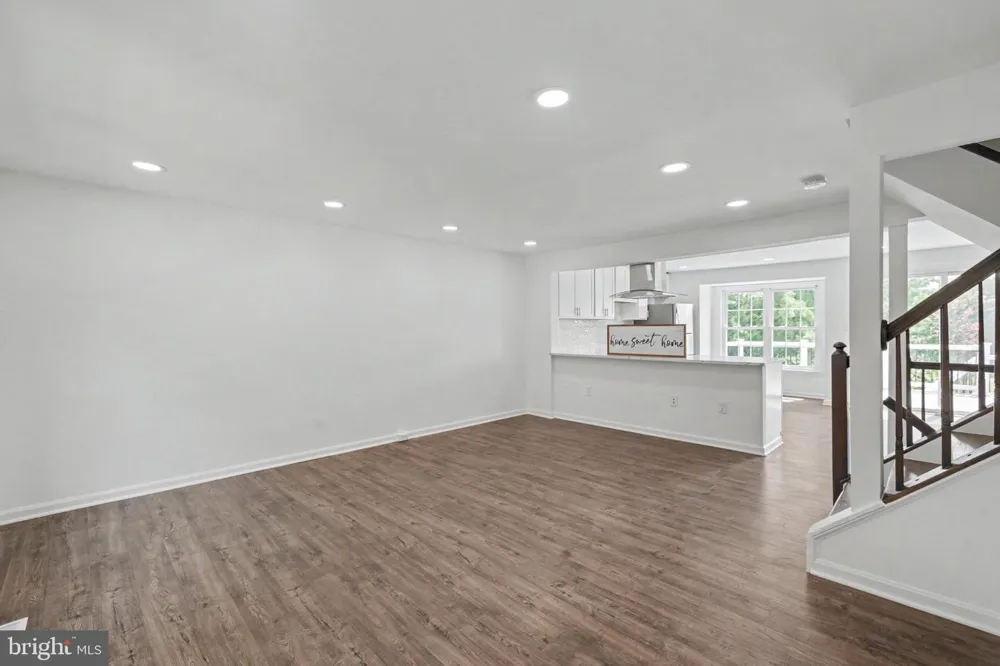 13803 LAURA RATCLIFF COURT Centreville, VA 20121