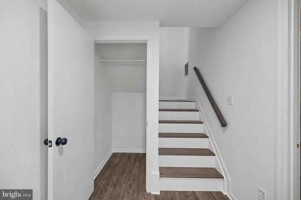 13803 LAURA RATCLIFF COURT Centreville, VA 20121