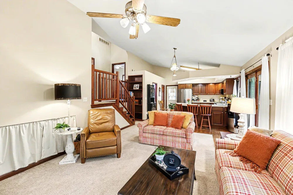 128 Clyde James Drive Pleasant Lake, MI 49272