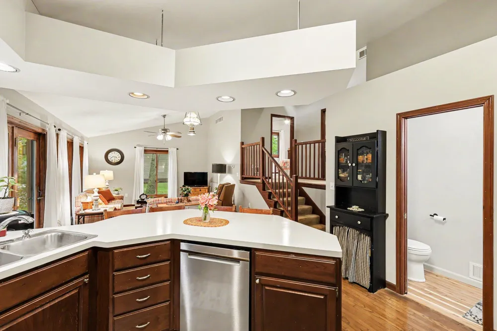 128 Clyde James Drive Pleasant Lake, MI 49272