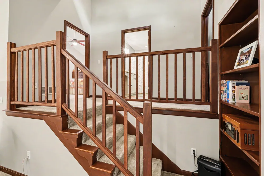 128 Clyde James Drive Pleasant Lake, MI 49272