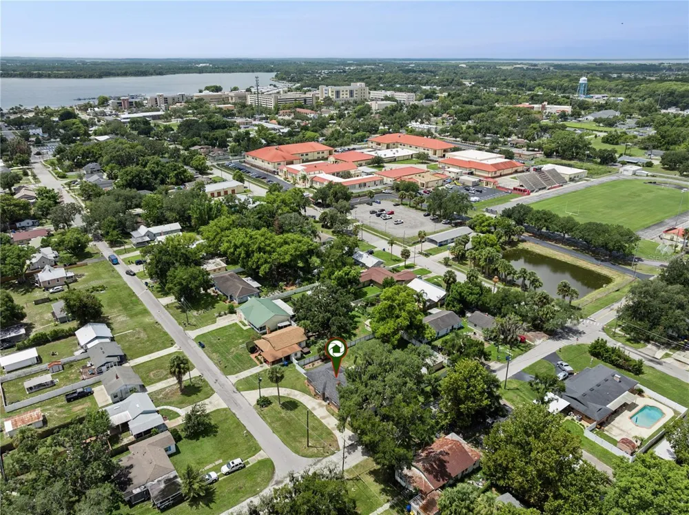 723 ROCKINGHAM AVENUE Tavares, FL 32778