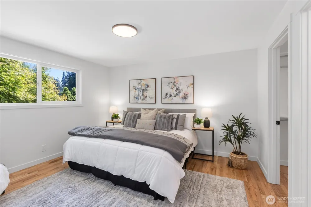20623 81st Avenue W Edmonds, WA 98026