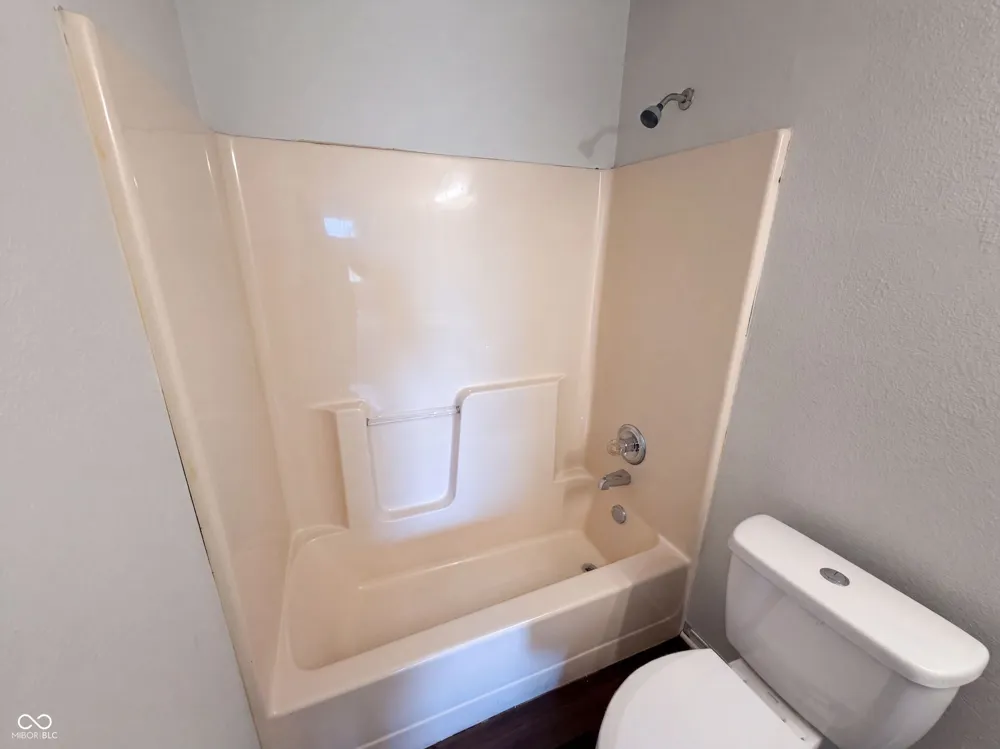 4253 Useppa Court Westfield, IN 46062